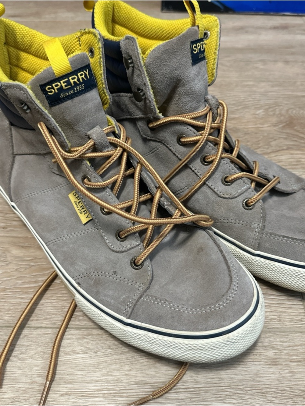 Sperry Striker Men’s Gray Suede High-Top Sneaker Boots with Yellow Lining 11